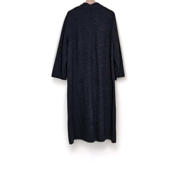 Laurel Cardigan Women 36 Gray Long Buttons LS Virgin Wool Luxury Timeless Pocket - Picture 2 of 13